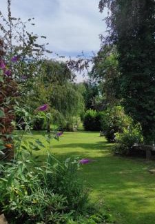 Langensoultzbach Apartment | gîte au jardin romantique pour 2 personnes
