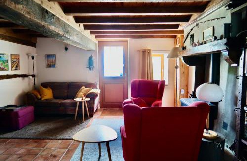 Perrigny-sur-Loire House | gîte Aux Petits Bonheurs avec vue panoramique
