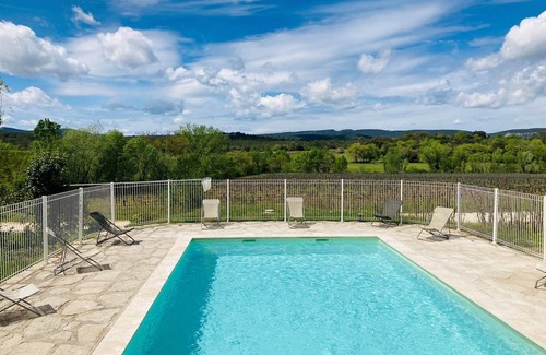Vacquieres Apartment | Gîte Cévennes 2*, Pic Saint Loup