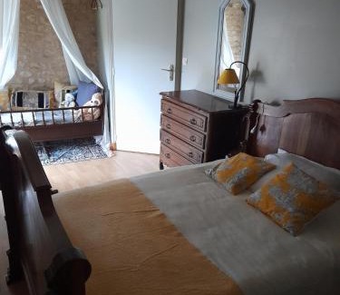 Moncontour Apartment | Gîte de baigneux 2 étoiles