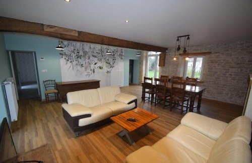 Chaunay House | Gîte de Bena