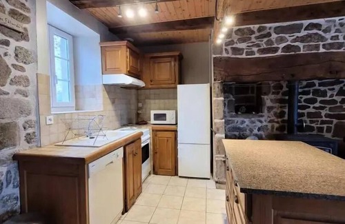 Saint-Yrieix-le-Dejalat Villa | Gîte de France Gîte des veyssières 3 ears - Gîte de France 4 people