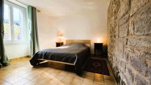 Chaumeil Apartment | Gîte de France Des alpagas 2 épis - Gîte de France 12 personnes MAE-9944