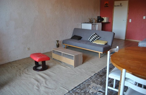 Bouclans Apartment | Gîte de l'Echappée Bêêêle