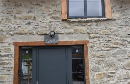 Sailhan Ski Chalet | Gîte de montagne Le Lustou