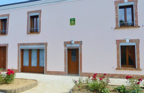 Rocroi House | Gîte DE Vieille Maison Rouge