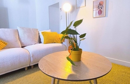 Mauleon Apartment | Gîte des Capucines - near Puy du Fou and Parc Oriental