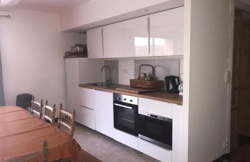Boutenac House | Gîte Du Bourrelier