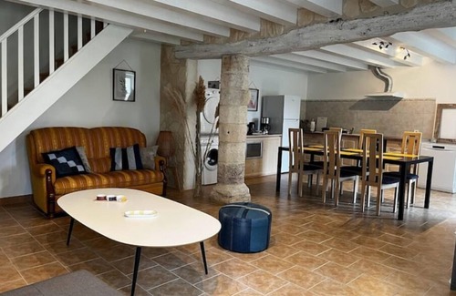 Port-d'Envaux House | Gîte du Castel Silence 3 en 1 de Port D'envaux