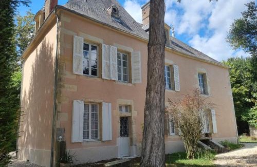 Amazy House | Gîte du château de Chevannes