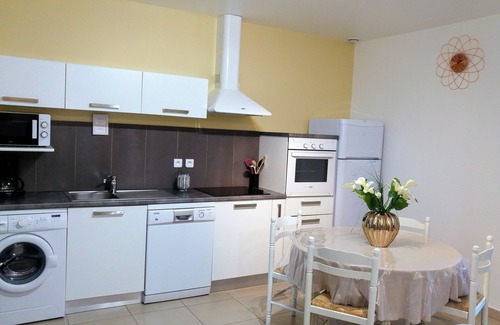 Galeria Cottage | Gîte*heated pool, Wifi, 2 bedrooms, air-conditioned, 1min river, 7min beach