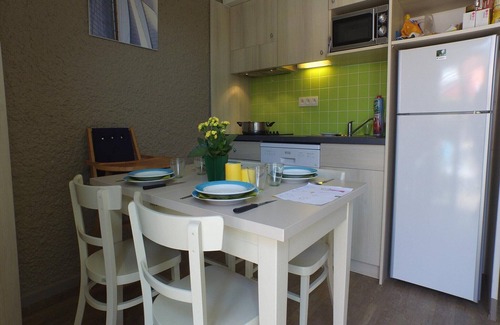 Portbail Apartment | Gîte in Normandy near Sandy Beach