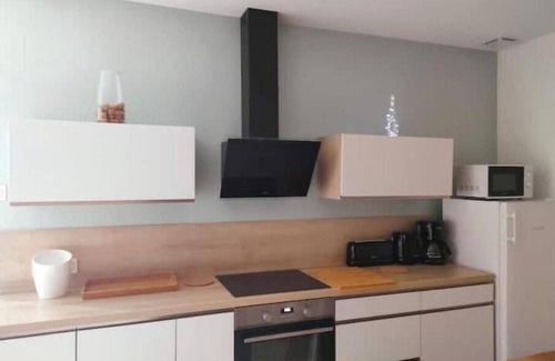 Pouillon House | Gîte L'Effervescence- Near Reims- Countryside- View of vineyards- Total renovation 2023