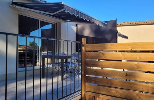 Les Mages Cottage | Gîte L'Elegance air-conditioned 4 people
