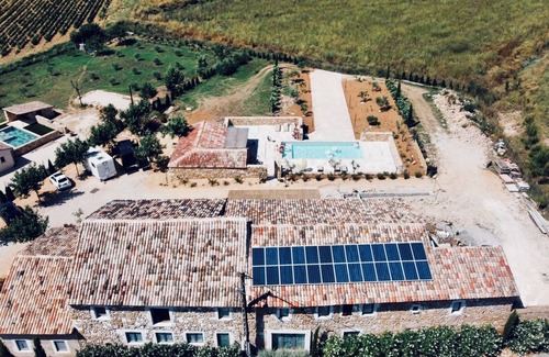 Baron House | Gîte "La cave du vigneron" in an estate in Uzès