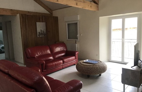 Rocles Other | Gîte la Ferme de Palhères Oubliez vos Soucis Dans ce Logement Spacieux et Serein