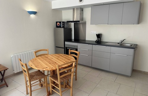 Plevenon Apartment | GÎTE "LA TERRASSE" *, IN CAP FREHEL, AN EXCEPTIONAL SITE BY THE SEA.