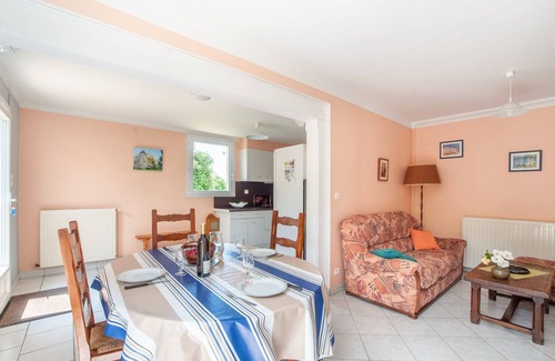 Saint-Meard-de-Gurcon House | Gîte Laulerie - Three Bedroom House, Sleeps 6