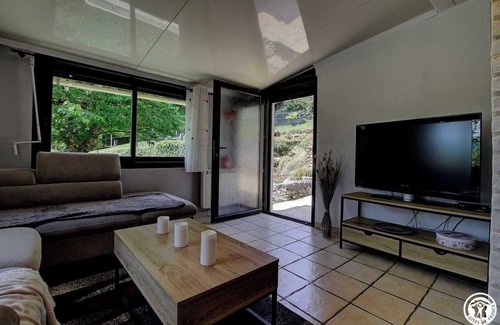 Bregnier-Cordon House | Gîte le Machaon - Bregnier Cordon