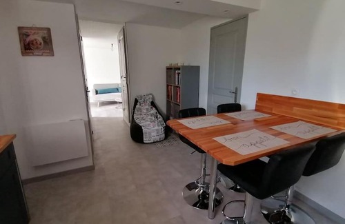 La Rochefoucauld Apartment | Gîte Le P'tit Chez Nous
