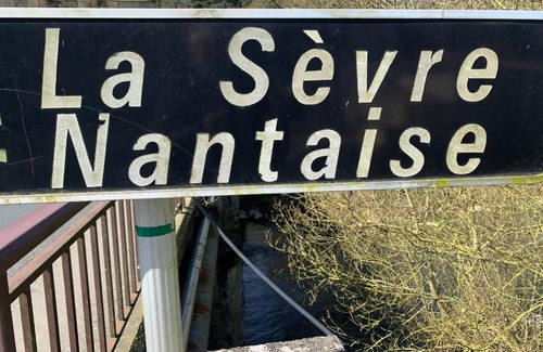 Mortagne-sur-Sevre House | Gîte Le Relais de Poste