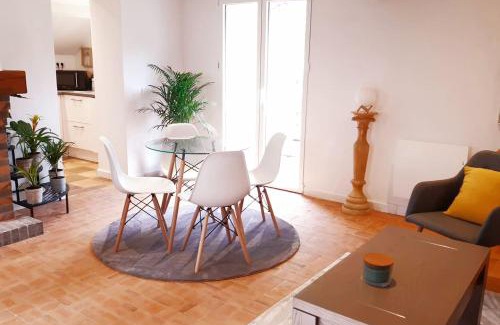 Ligny-le-Ribault House | Gîte Les Fourmilières