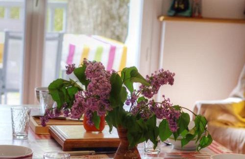 Cherier House | Gîte rural familial avec jardin, terrasse et équipements modernes près du Parc Livradois Forez - FR-1-496-22
