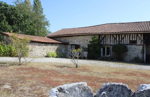 Servanches House | Gîtes au Château de Servanches, Dordogne, 20 Personnes, Piscine & Nature