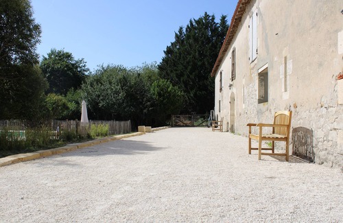Servanches House | Gîtes au Château de Servanches, Dordogne, 20 Personnes, Piscine & Nature