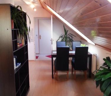 Leoben Hotel | Gösser BACHGASSLHOF - Bed and Breakfast - Apartments