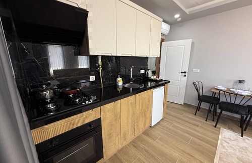 Surmene Apartment | Güven Palace Suites
