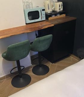 Leabridge Apartment | G Eighty Four