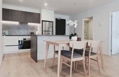 Albany Apartment | G07 · Brand New Lux 2 Bedroom Apartment