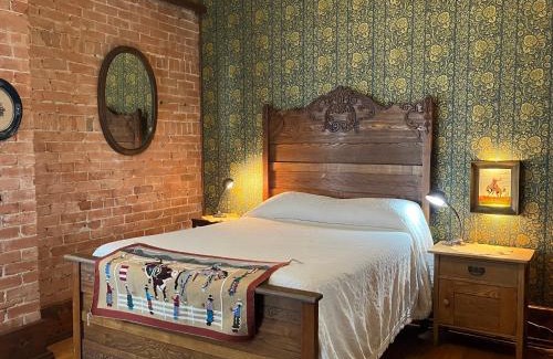 Historic Downtown Durango Bed & Breakfast | Gable House Bed and Breakfast Inn