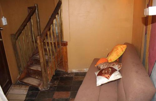 Ganyesa House | Gae Lodge