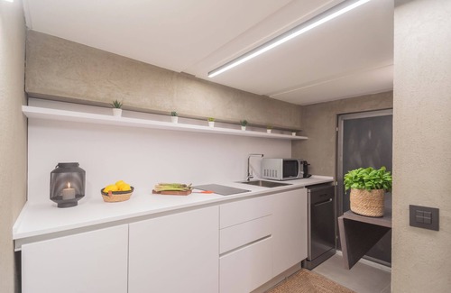Carate Urio Apartment | Gaia Suite nearby Urio's Castle