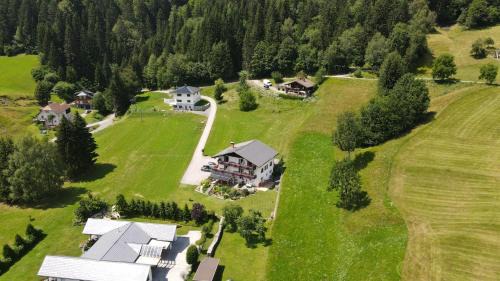 Kotschach-Mauthen Apartment | Gailtal Panorama