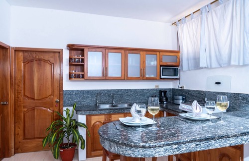 Bahia de la Academia Condo | Galapagos and Beyond