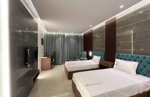 Vijayapura Hotel | Galaxy Club & Hotel
