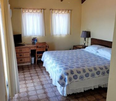 Estate Kings Quarter Bed & Breakfast | Galleon House Hotel