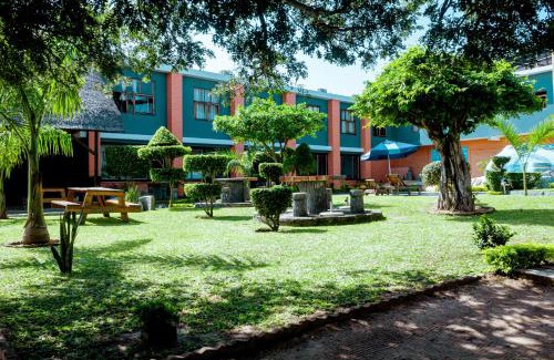 Marracuene Hotel | Galo do Mar
