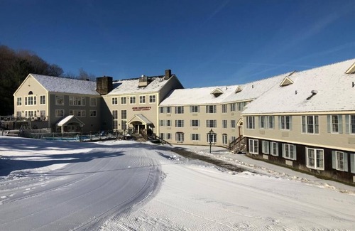 Hancock Apartment | Game Night Suite at Jiminy Peak Ski OnOff Sleeps 4