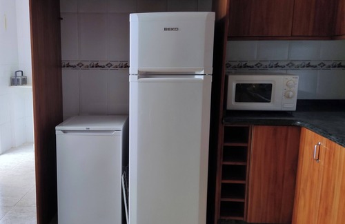 Gandia Apartment | Gandia spacious ground floor flat close to shops, bars, bus & centrally located
