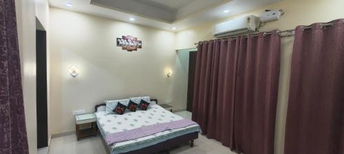 Mayapur Apartment | Ganga bhavan Home Stay