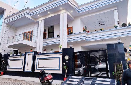 Mayapur House | Gangabhumi Homestay - Best family homestay in Haridwar