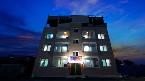 Jumunjin-eup House | Gangneung Jumunjin Lighthouse Pension