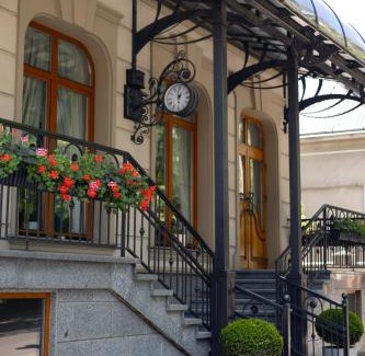 Kosuv Stary Hotel | GANZ HOTEL