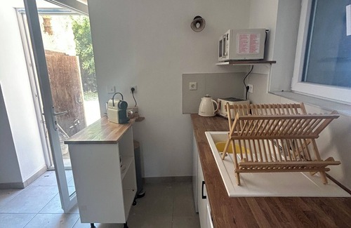 Beauregard-Baret Apartment | Garden apartment in farmhouse