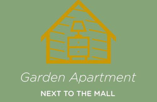 Amarousion Apartment | Garden Apartment next to the Mall -Private Parking