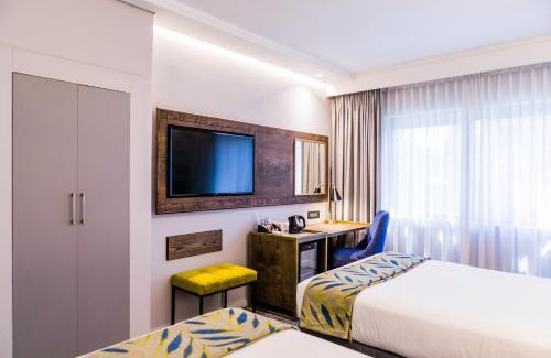 Hatfield Hotel | Garden Court Hatfield
